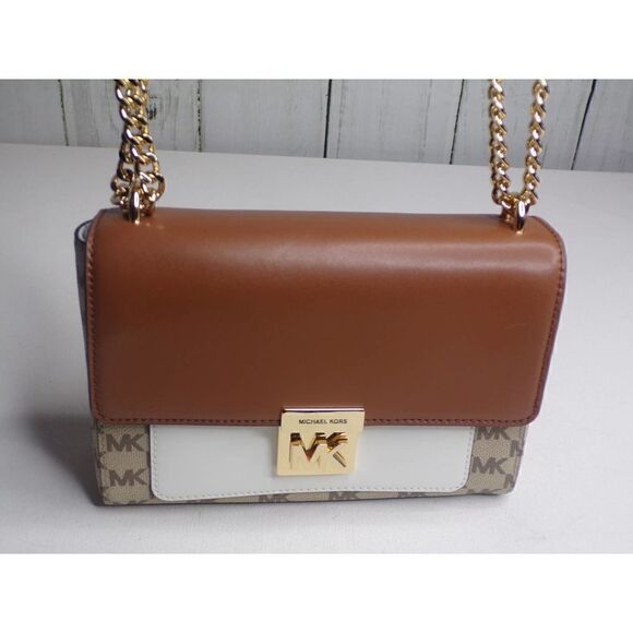 Michael Kors Mindy Chain Shoulder NWT - Picture 1 of 8